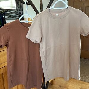 Two brand new cotton Uniqlo tees, M